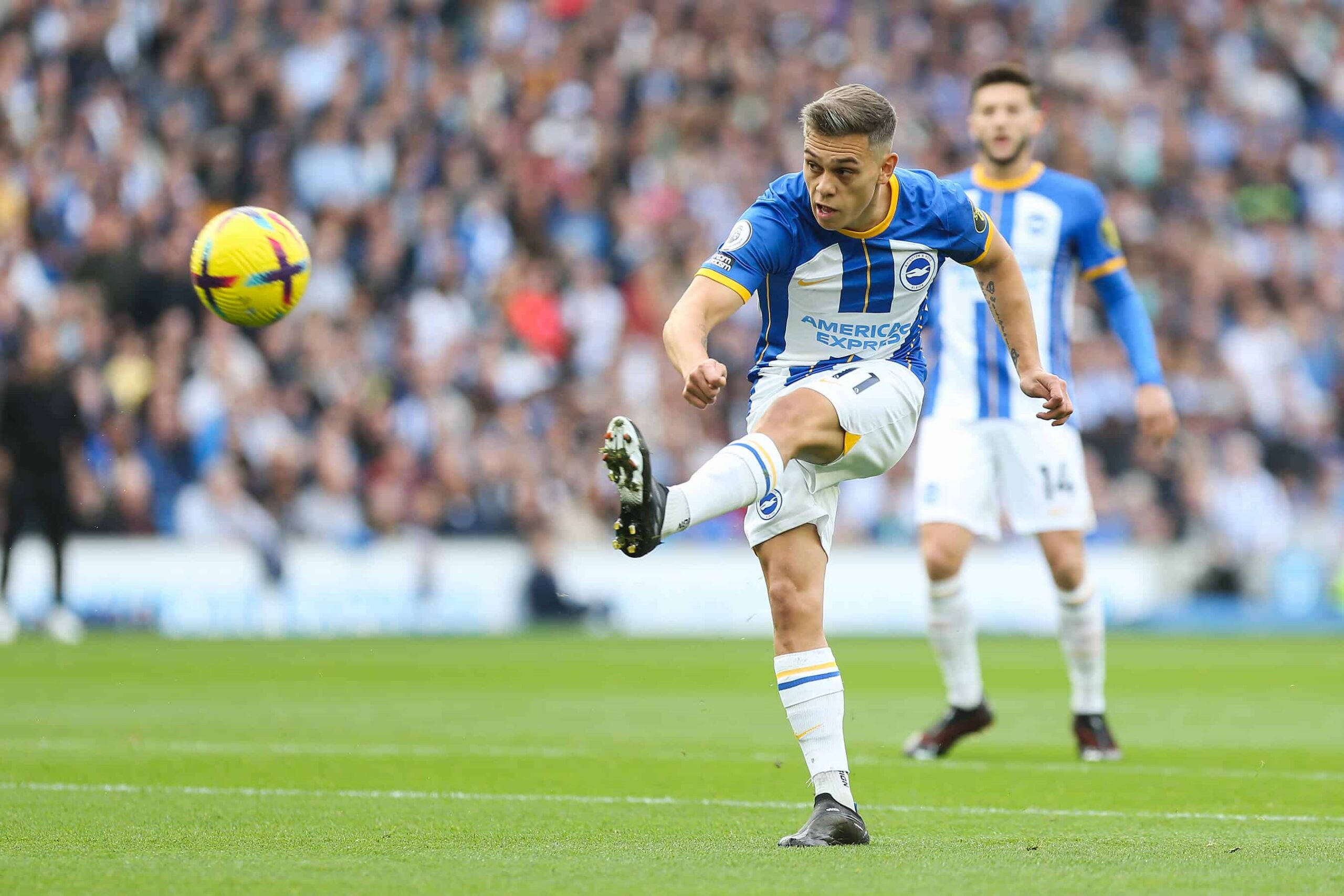 Nyttårsball fra Premier League brighton scaled